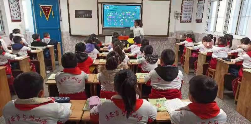 好习惯 益终身——勺湖小学“课堂常规班班行”评比活动